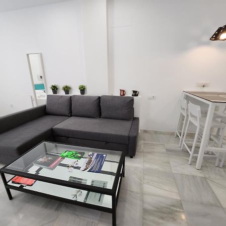 Allo Apartments "Real Escuela" Centro Loft Херес-де-ла-Фронтера Экстерьер фото