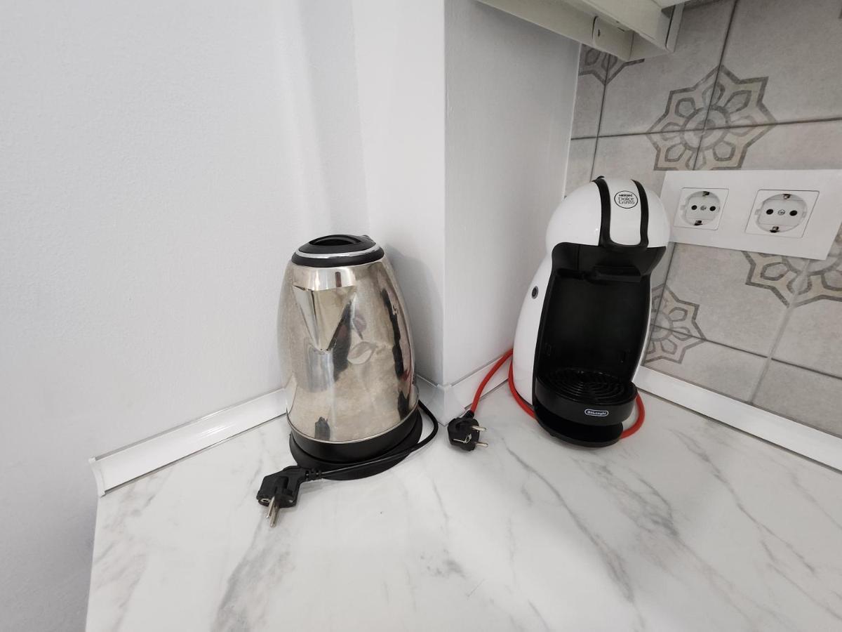 Allo Apartments "Real Escuela" Centro Loft Херес-де-ла-Фронтера Экстерьер фото